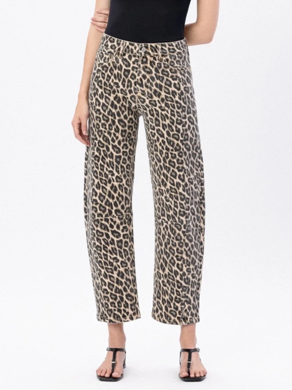 Vervet Kate  Leopard Print Barrel Leg Jeans animal size 26 NWT high rise - Picture 4 of 12